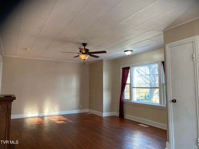 $249,900 | 427 Juniper Street, Greeneville, TN 37745