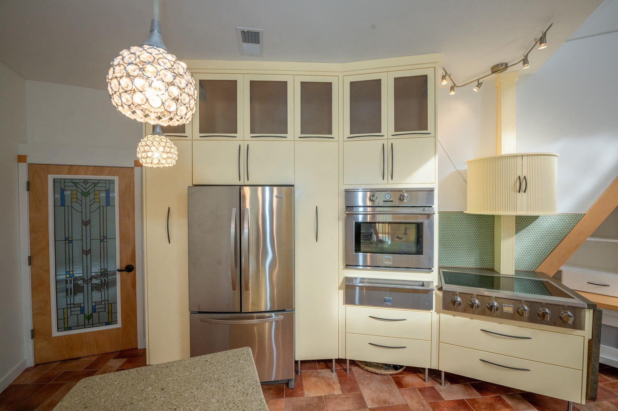 4745 Plank Road Natural Bridge, VA 24578 - Photo 35 of 75 Elegant kitchen hanging lights.
