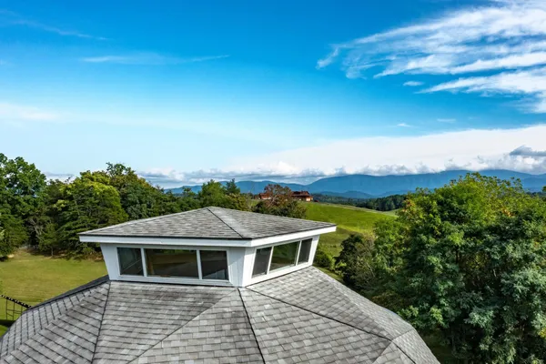 $795,000 | 4745 Plank Road, Natural Bridge, VA 24578