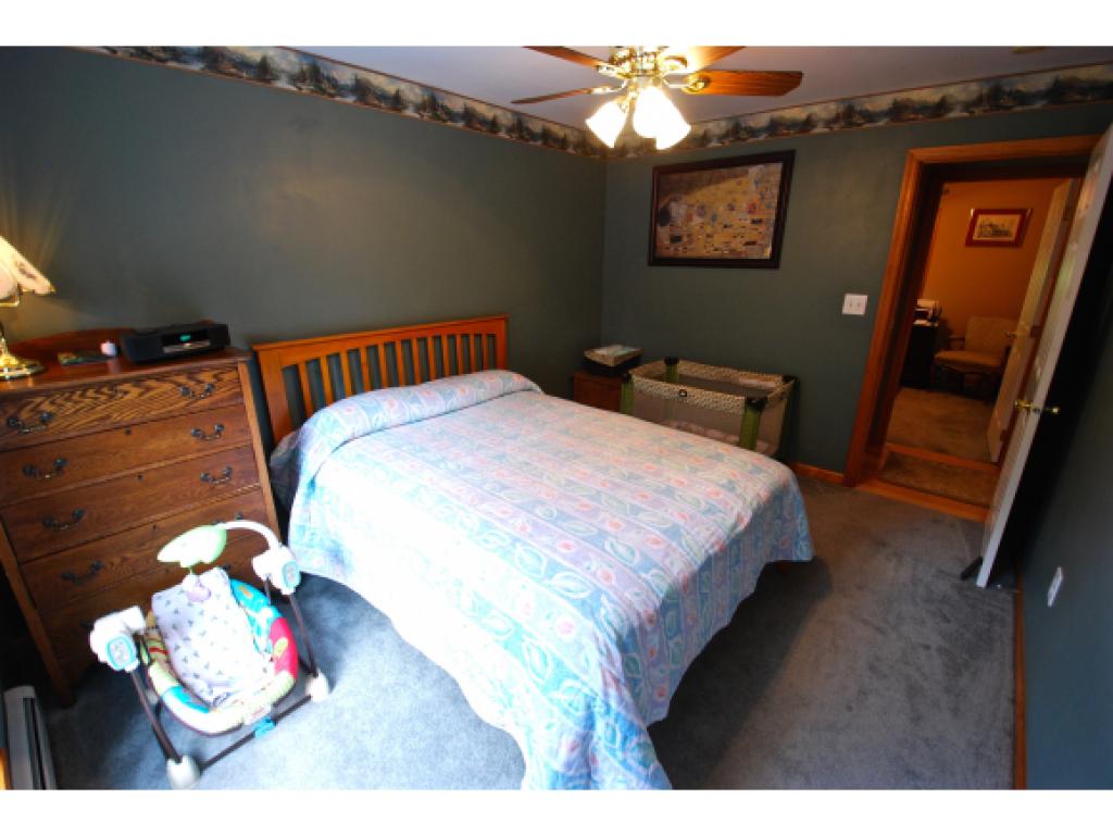 335 Jenny Davis Road Waterbury, VT 05676 - Photo 22 of 31 Gallery Image 22