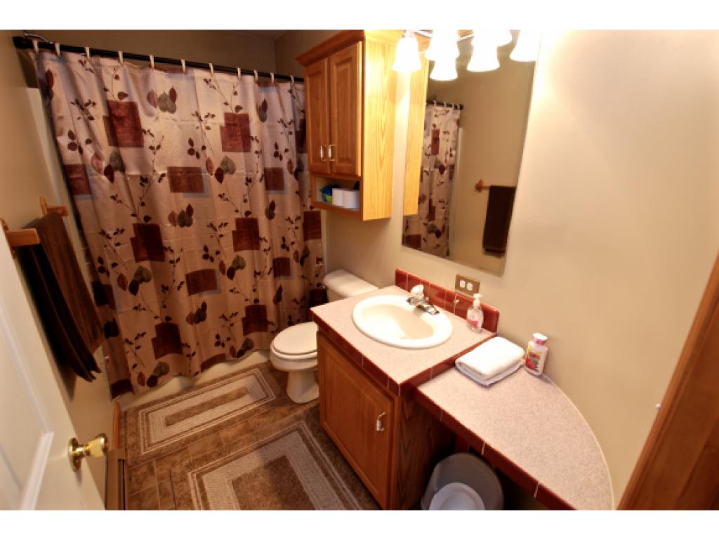 335 Jenny Davis Road Waterbury, VT 05676 - Photo 23 of 31 Gallery Image 23