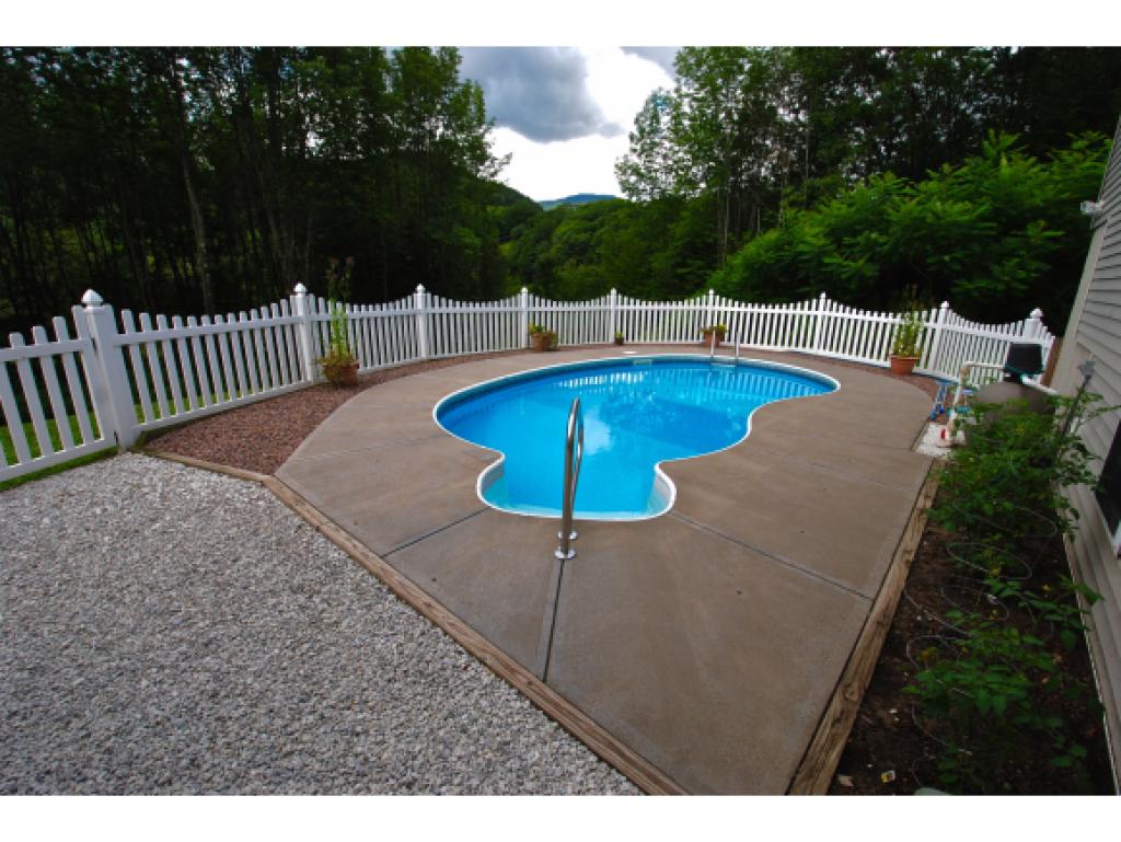 335 Jenny Davis Road Waterbury, VT 05676 - Photo 27 of 31 Gallery Image 27