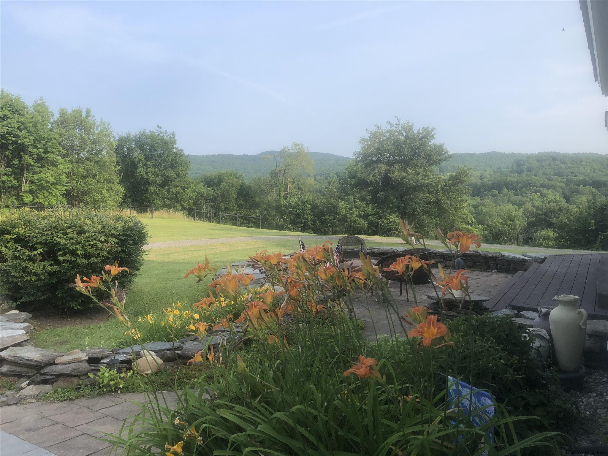 34 Ray Road Greenwich, NY 12834 - Photo 19 of 93 PATIO & GARDENS