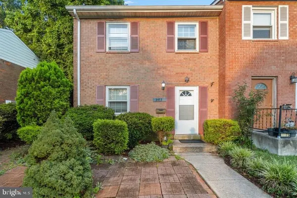$2,300 | 3473 Beale Court, Woodbridge, VA 22193