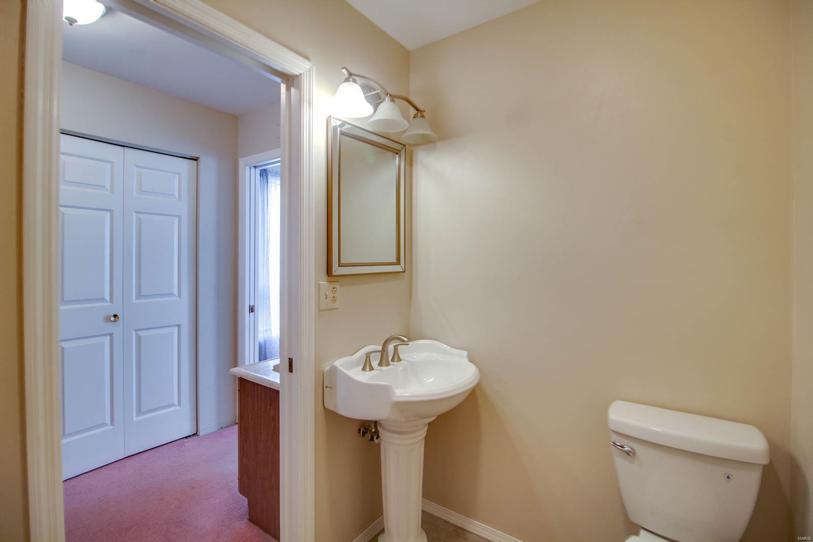 2611 Seiler Road Alton, IL 62002 - Photo 21 of 46