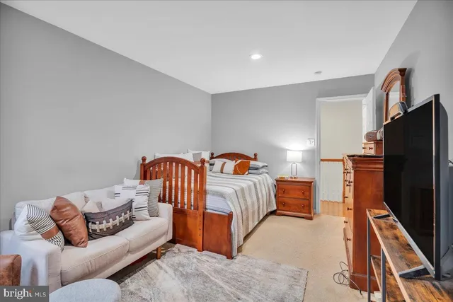 $609,900 | 211 Ripley Court, Williamstown, NJ 08094