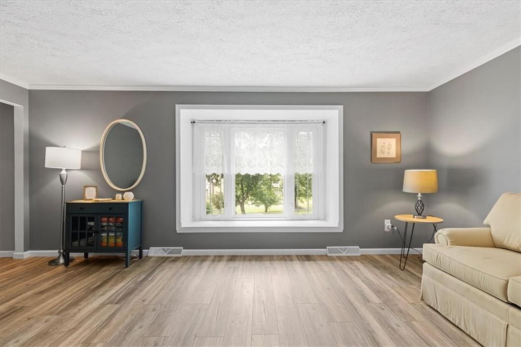 258 Thompsonville Road McMurray, PA 15317 - Photo 6 of 41 Gallery Image 6