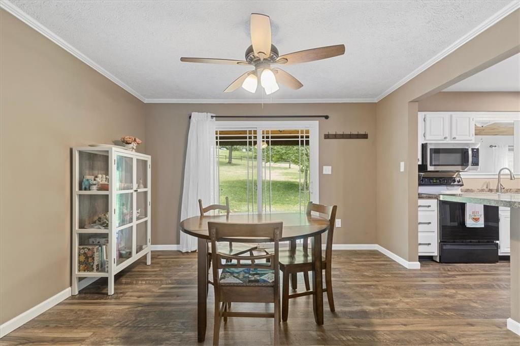 258 Thompsonville Road McMurray, PA 15317 - Photo 7 of 41 Gallery Image 7