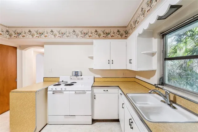 $2,200 | Undisclosed Address, Orlando, FL 32804