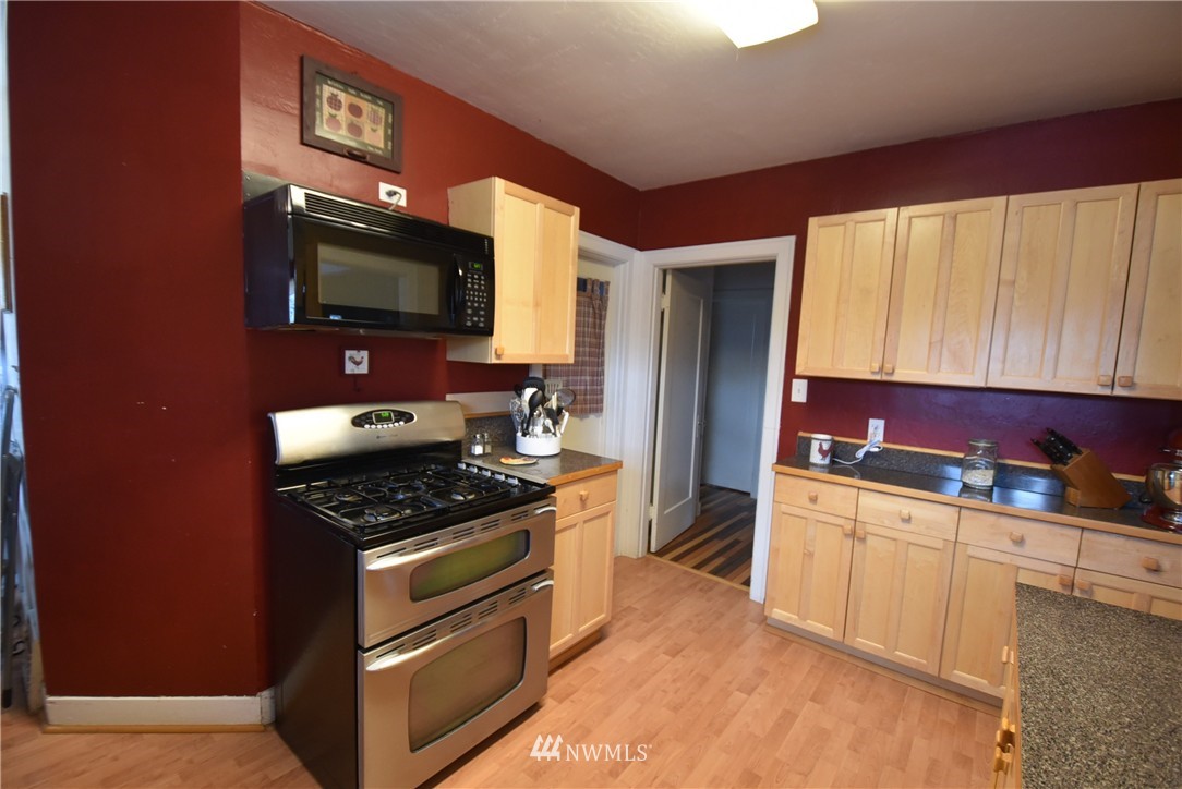 2636 McLeod Road Bellingham, WA 98225 - Photo 5 of 13 Gallery Image 5