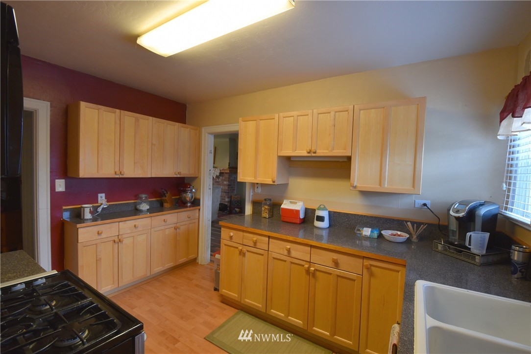 2636 McLeod Road Bellingham, WA 98225 - Photo 6 of 13 Gallery Image 6