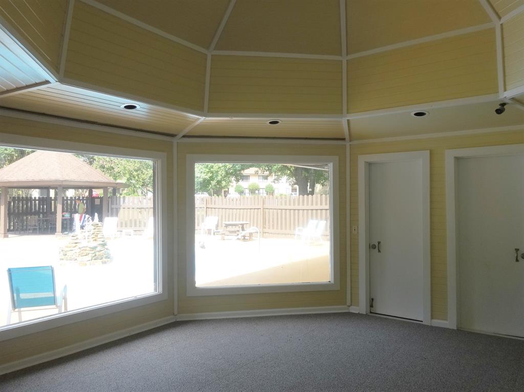 2525 Norris Road, Unit 113 Columbus, GA 31907 - Photo 33 of 40 a view of room and window