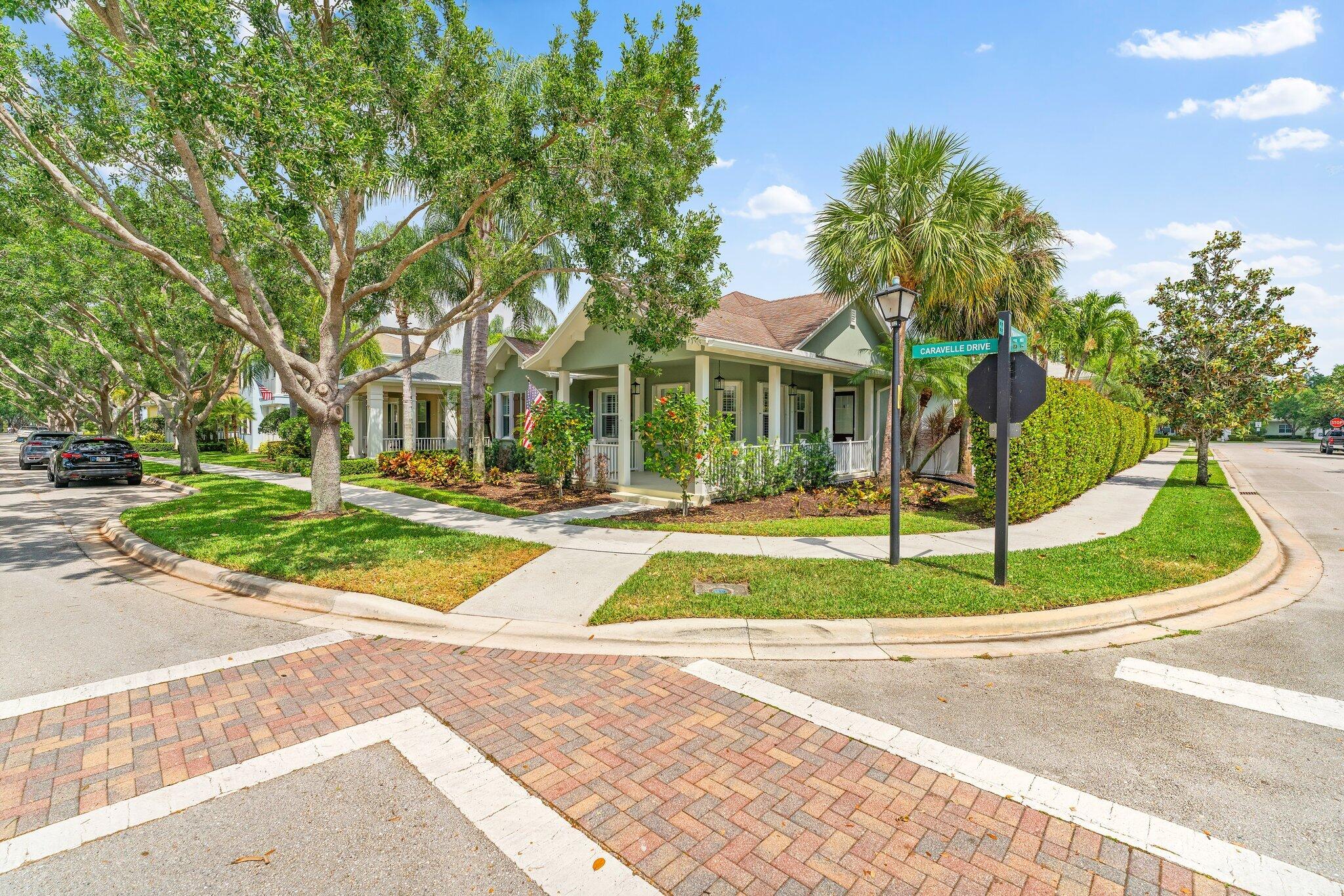 243 Caravelle Drive Jupiter, FL 33458 - Photo 9 of 100 018-243CaravelleDr-Jupiter-FL-SMALL