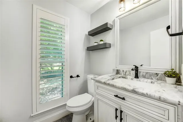 $569,900 | 1904 Nursery Road, The Woodlands, TX 77380