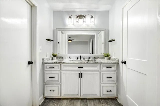 $569,900 | 1904 Nursery Road, The Woodlands, TX 77380