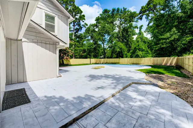 $569,900 | 1904 Nursery Road, The Woodlands, TX 77380