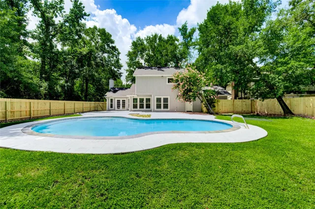 $569,900 | 1904 Nursery Road, The Woodlands, TX 77380