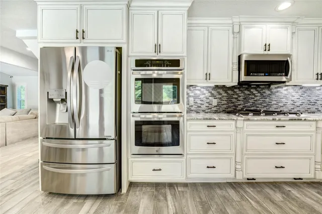 $569,900 | 1904 Nursery Road, The Woodlands, TX 77380