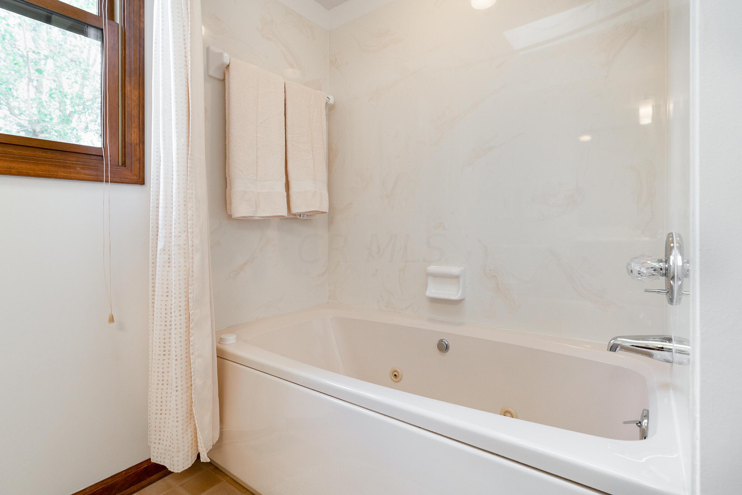 4330 Reed Road Columbus, OH 43220 - Photo 22 of 28 Gallery Image 22