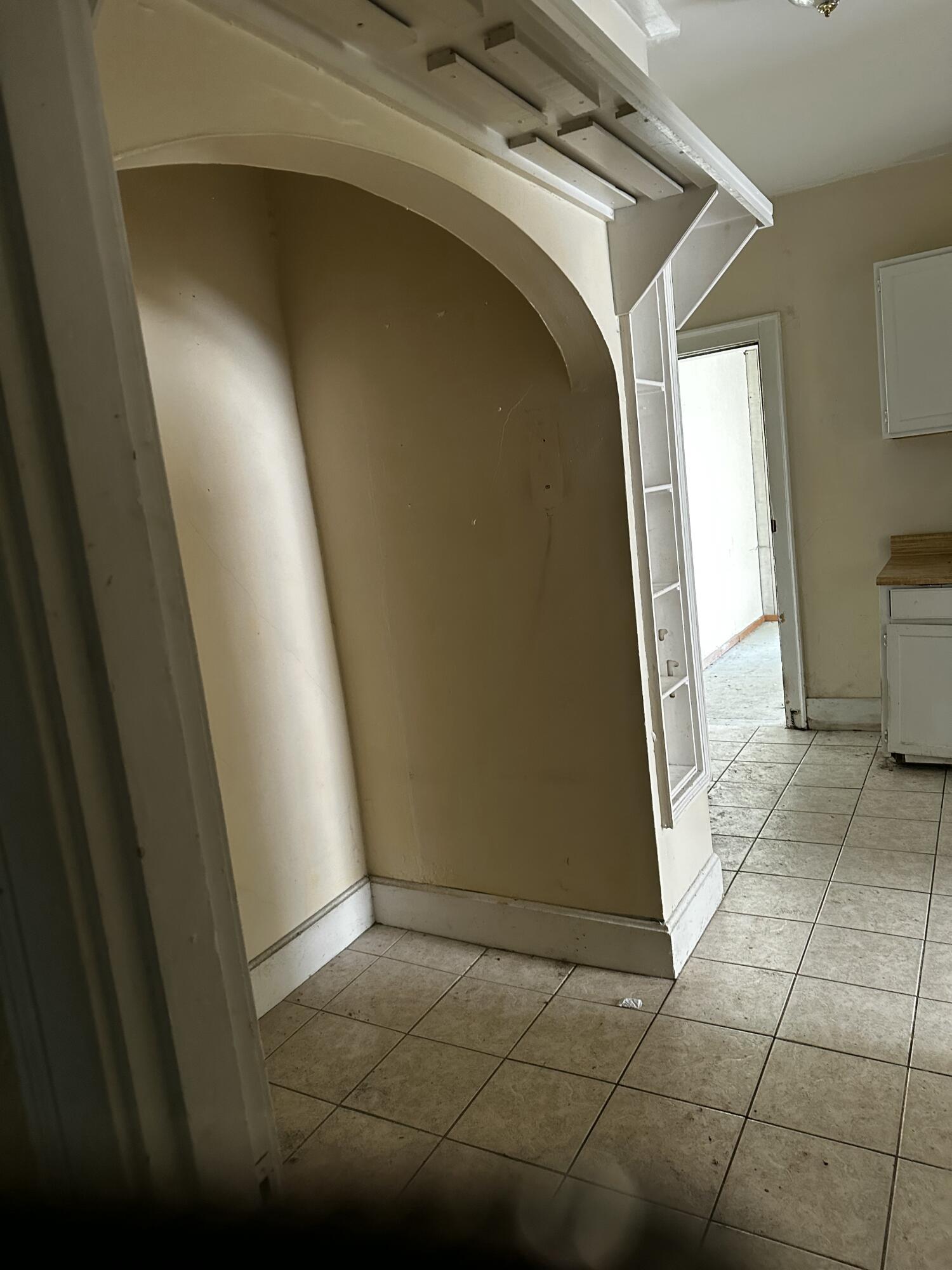 238 Irvine Road Lexington, KY 40502 - Photo 15 of 35 IMG_6102