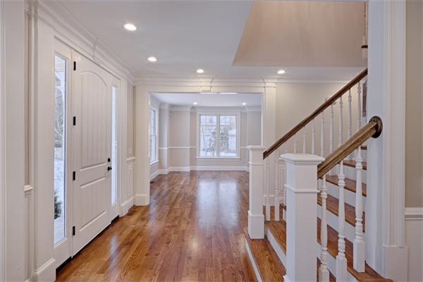 17 Wayne Road Needham, MA 02494 - Photo 5 of 8