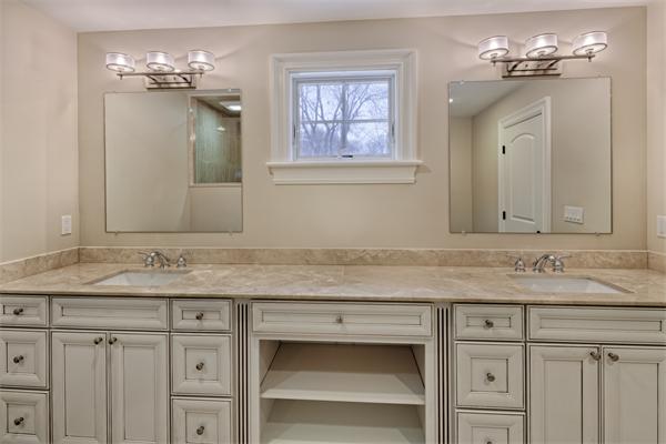17 Wayne Road Needham, MA 02494 - Photo 8 of 8