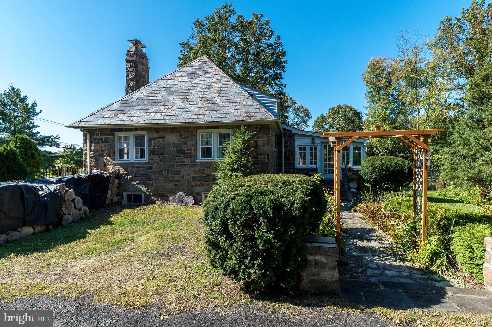3147 Bristol Road Doylestown, PA 18901 - Photo 4 of 44 Gallery Image 4