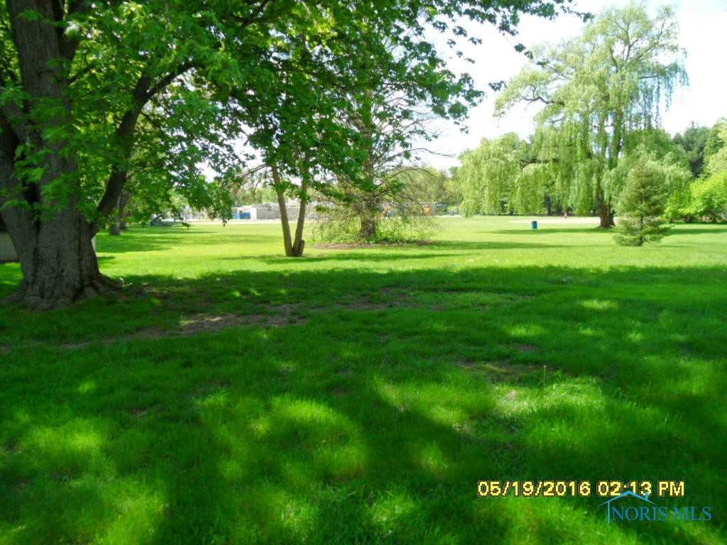 4705 Vineyard Road Toledo, OH 43623 - Photo 3 of 16 Gallery Image 3