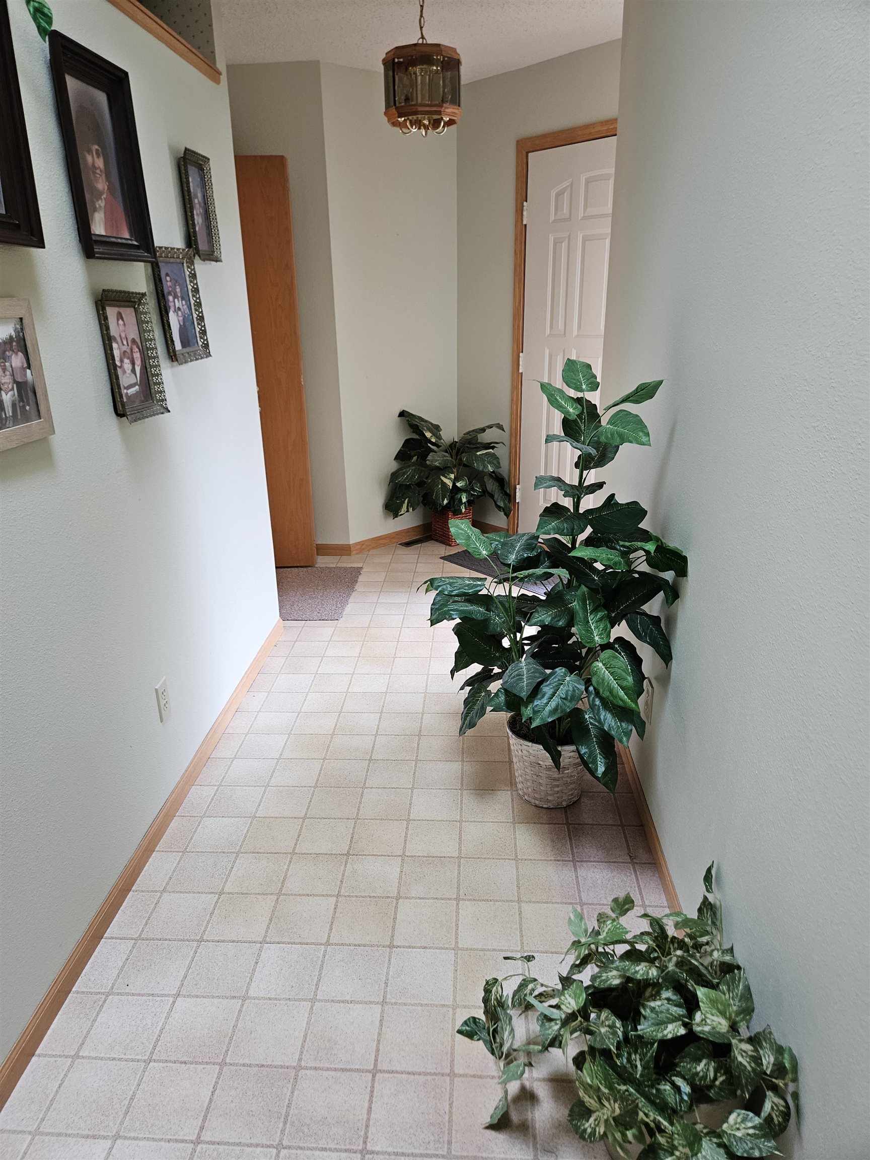 1720 Elizabeth Street Baraboo, WI 53913 - Photo 14 of 26
