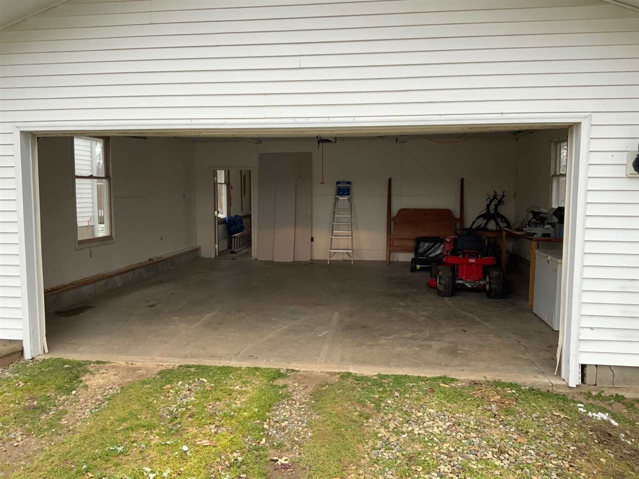 2521 South Parma Road Parma, MI 49269 - Photo 8 of 23 Photo 8