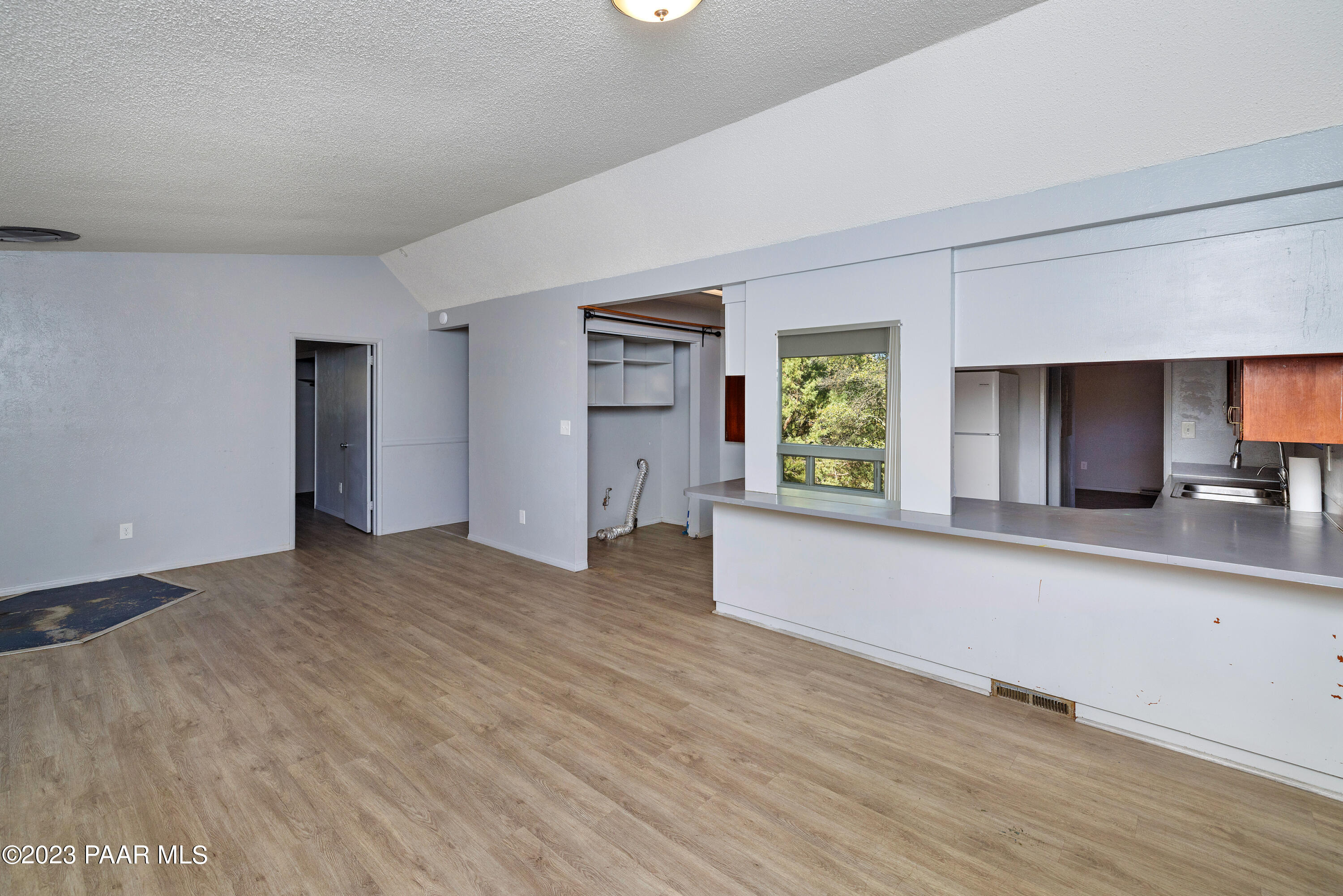 2180 Thumb Butte Road Prescott, AZ 86305 - Photo 12 of 26 012_Family Room