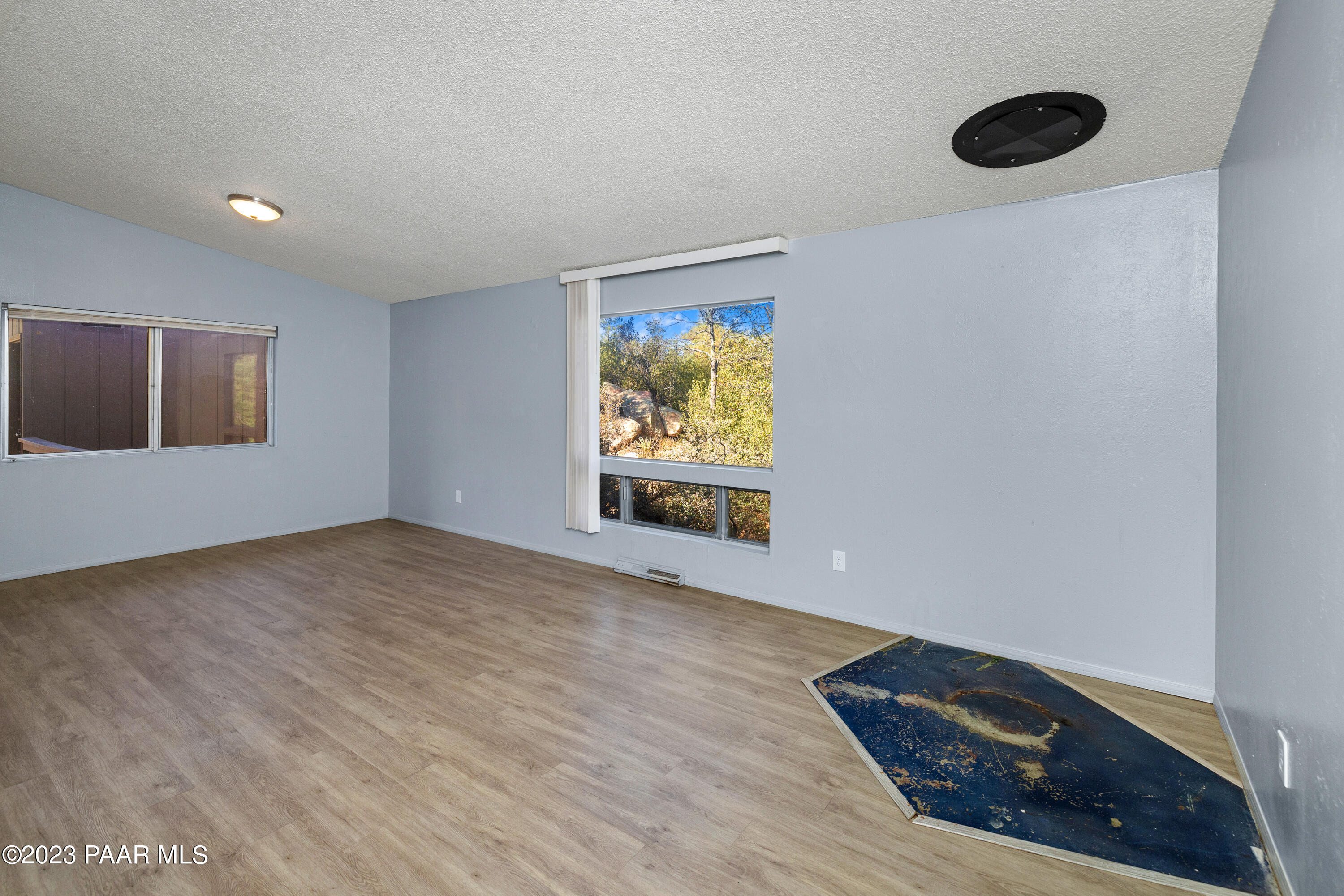 2180 Thumb Butte Road Prescott, AZ 86305 - Photo 13 of 26 013_Family Room