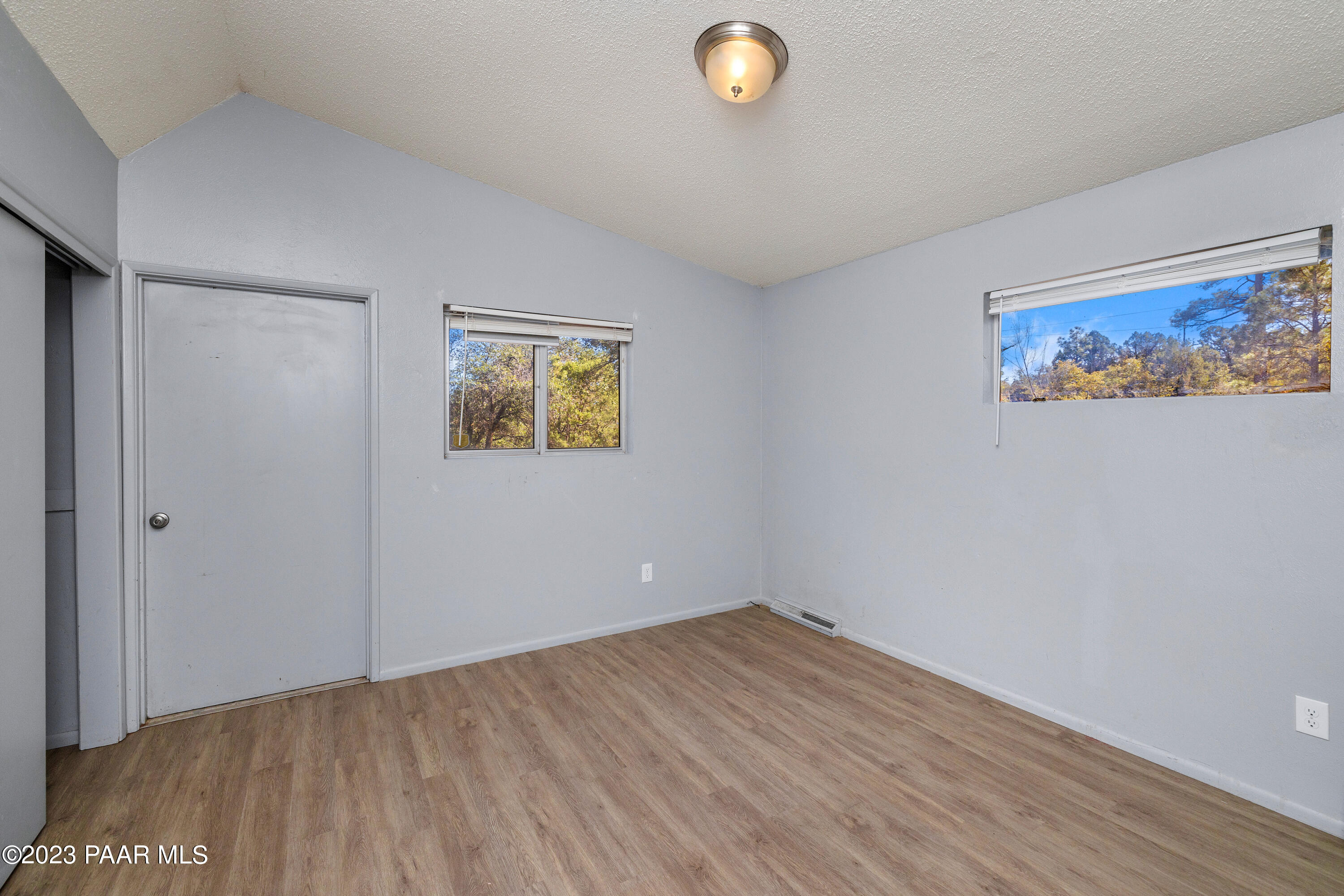 2180 Thumb Butte Road Prescott, AZ 86305 - Photo 18 of 26 018_Bedroom 3