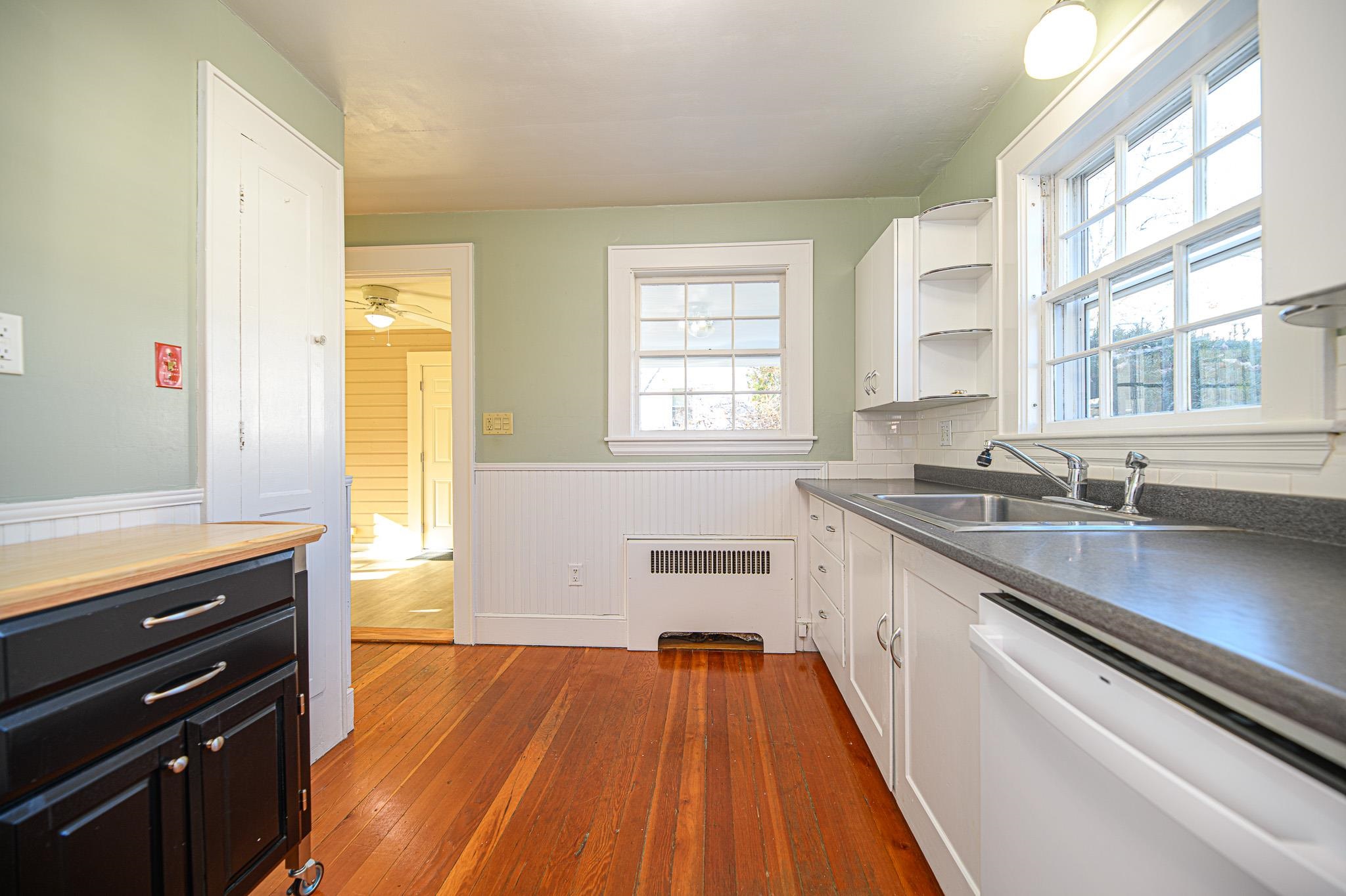 2 Whitley Road Exeter, NH 03833 - Photo 34 of 37