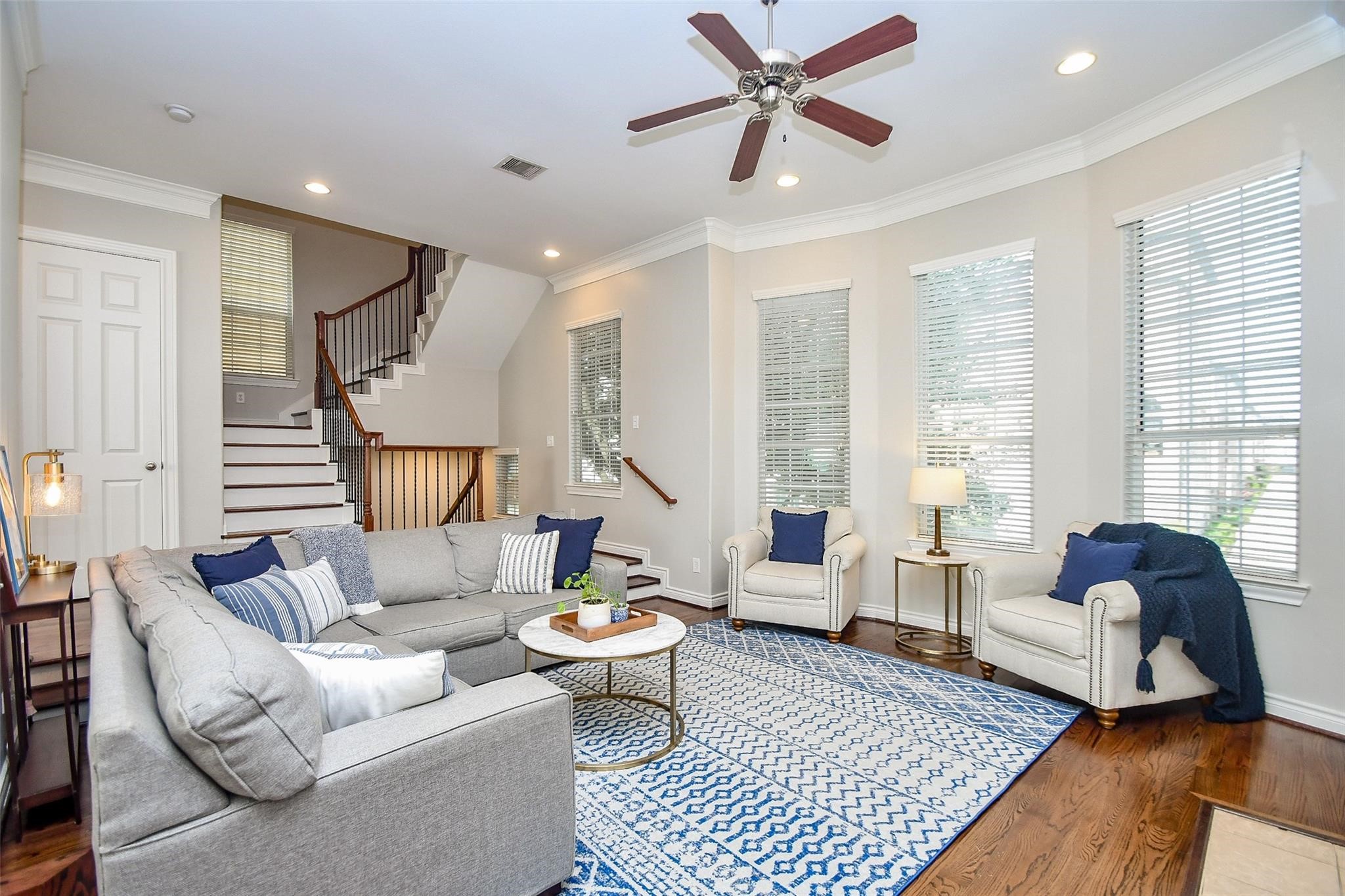 2614 Maxroy Street Houston, TX 77007 - Photo 7 of 32 a living room with furniture and a rug