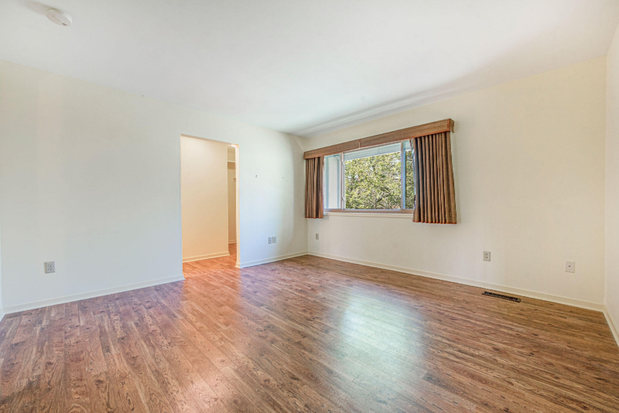 3758 Cedaridge Road, Unit 3 Kalamazoo, MI 49008 - Photo 11 of 21 Cedaridge-Rd_27