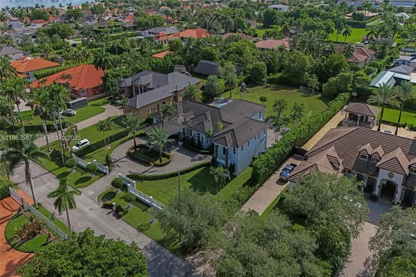 $4,200,000 | 411 Northwest 125th Avenue, Miami, FL 33182