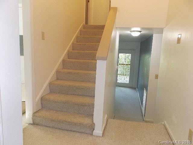 27076 Catamaran Drive Tega Cay, SC 29708 - Photo 2 of 22 a view of entryway and hall