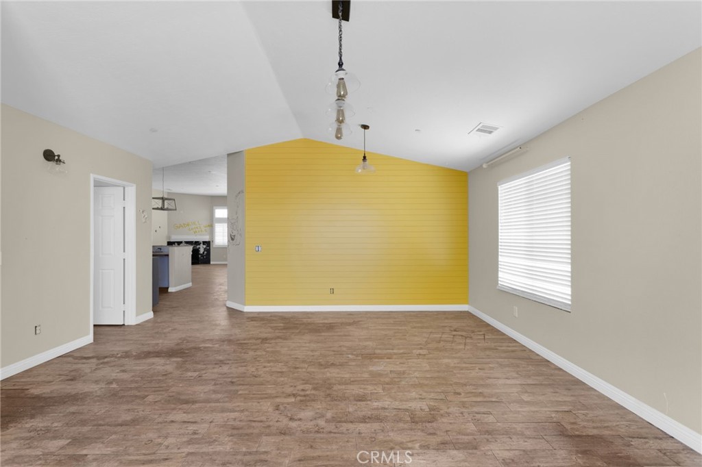 17877 Cabazon Road Apple Valley, CA 92307 - Photo 10 of 41