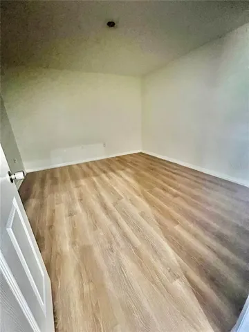 $1,650 | 37215 Grassy Hill Lane, Dade City, FL 33525