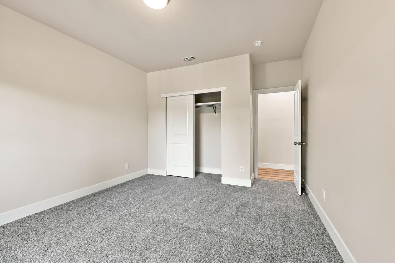 5027 Engle Road Carmichael, CA 95608 - Photo 42 of 71 Gallery Image 42