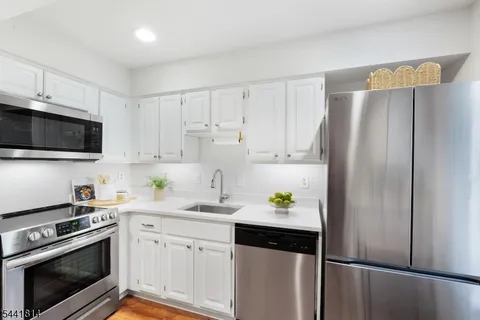 $410,000 | 23 Commonwealth Drive, Bernards, NJ 07920