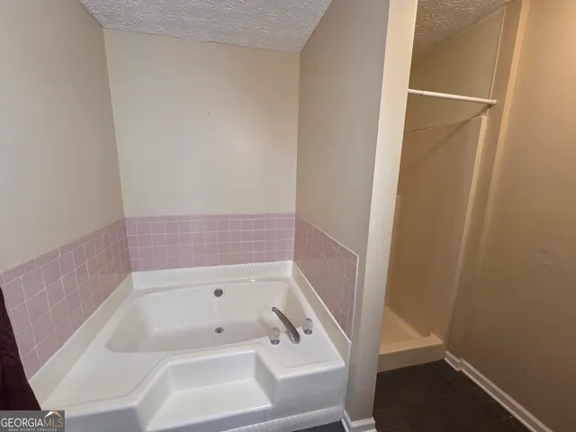 $2,200 | 160 Fox Meadow Drive, Covington, GA 30016