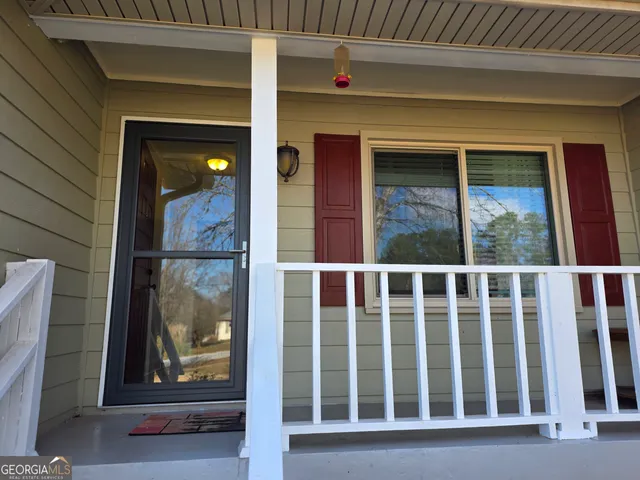 $2,200 | 160 Fox Meadow Drive, Covington, GA 30016