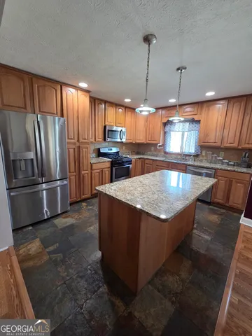 $2,200 | 160 Fox Meadow Drive, Covington, GA 30016