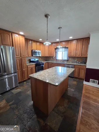 $2,000 | 160 Fox Meadow Drive, Covington, GA 30016