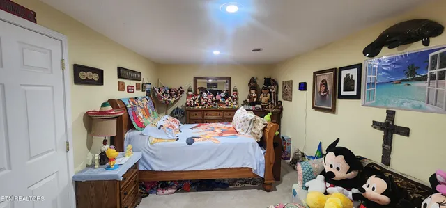 $305,000 | 191 Ashley Lane, Oneida, TN 37841