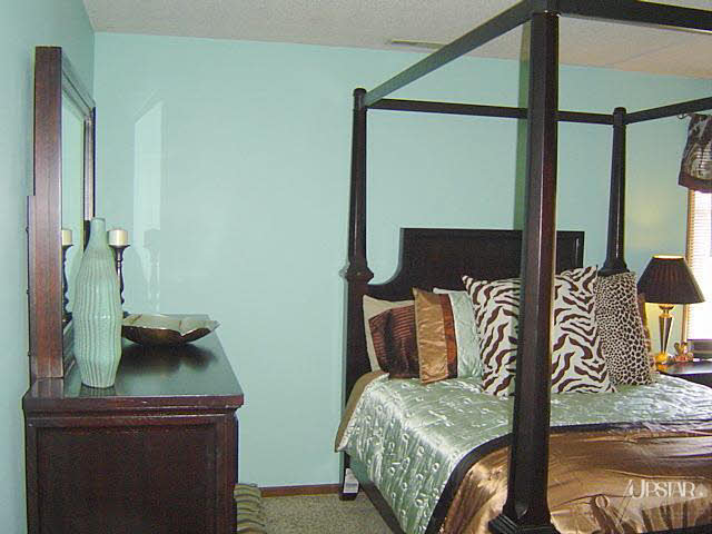 7927 Ridgeside Lane Fort Wayne, IN 46835 - Photo 7 of 20