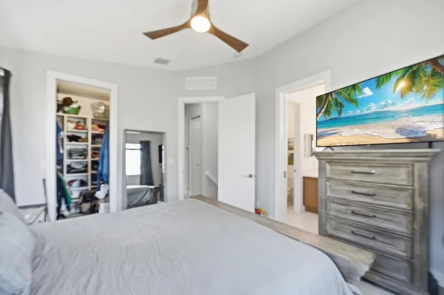 $300,000 | 1725 Carvelle Drive, Riviera Beach, FL 33404