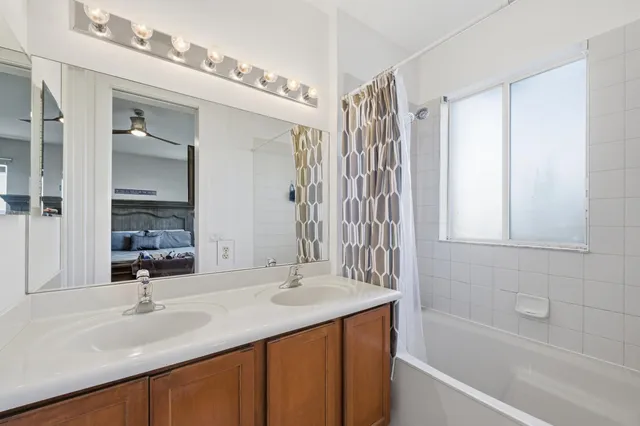 $300,000 | 1725 Carvelle Drive, Riviera Beach, FL 33404